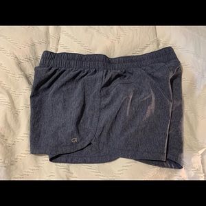 Gap athletic shorts - lined